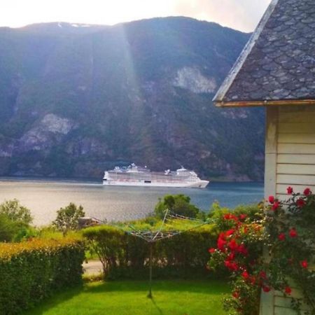 Winjum Hostel Stegastein Aurland Exterior photo