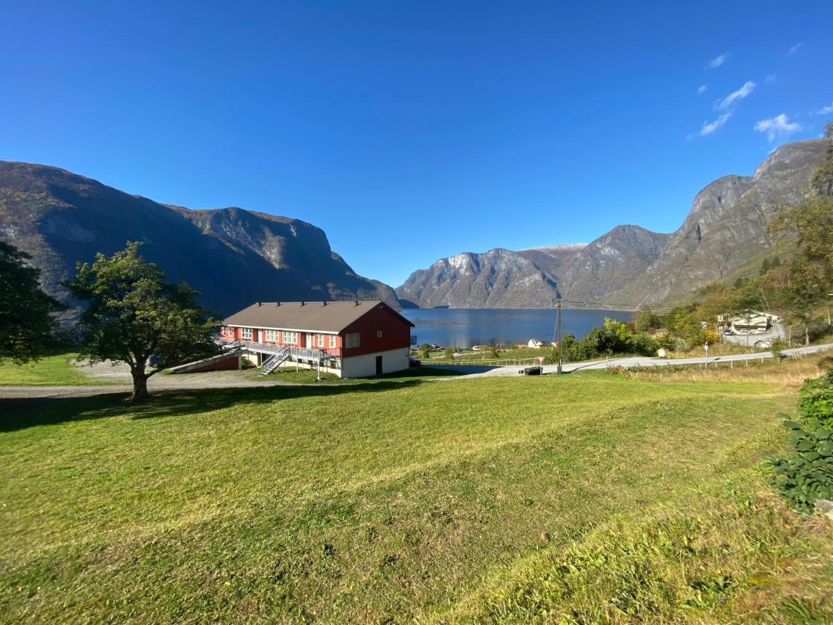 Winjum Hostel Stegastein Aurland Exterior photo